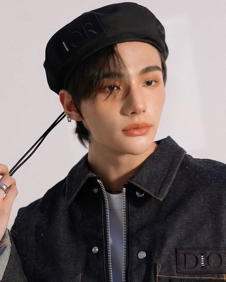 taemmith's tweet image. *dying inside*