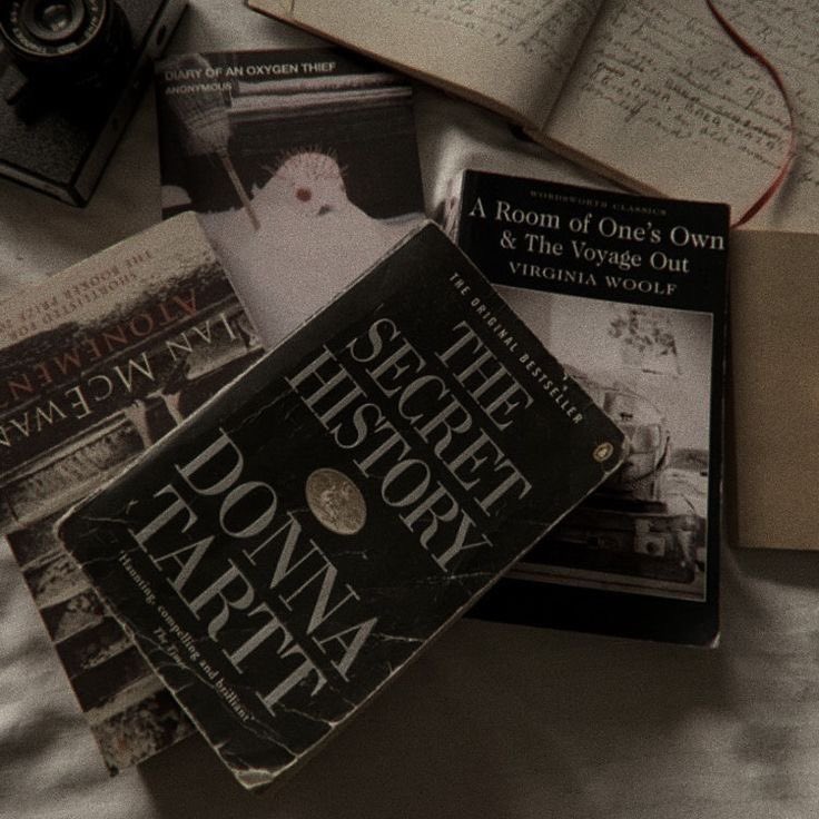 madislibary's tweet photo. -books i have read in 2022- https://t.co/86k1xFgb5V