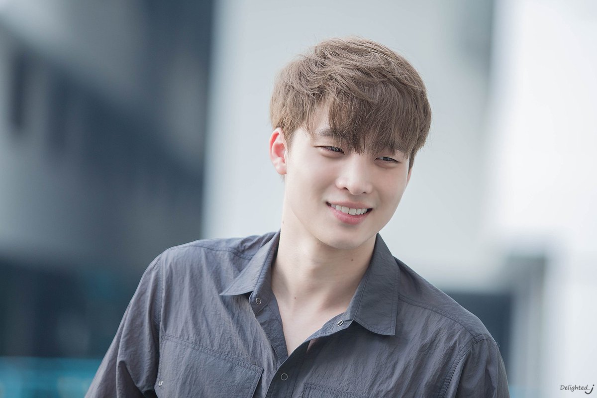 Delighted_J's tweet photo. น้องคนนี้เขาหายไปไหนแล้วเธอว่า... https://t.co/q3KSsk9OkQ