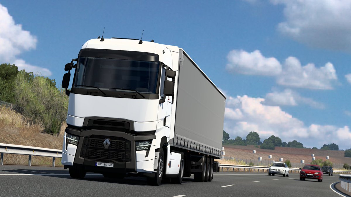 supersobes911t's tweet photo. I've been hauling this new Kögel curtainsider trailer with my @RenaultTrucksCo #RangeT in #EuroTruckSimulator2. @SCSsoftware #Trucking #VirtualTrucking https://t.co/uffpu9e9SB