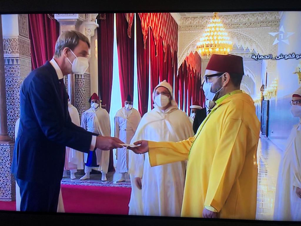 Lors d’une belle cérémonie au palais royal de Rabat, j’ai présenté mes lettres de créances à Sa Majesté le Roi Mohamed VI. Déterminé d’œuvrer vers un partenariat encore plus fort entre nos deux pays 🇲🇦 🇳🇱