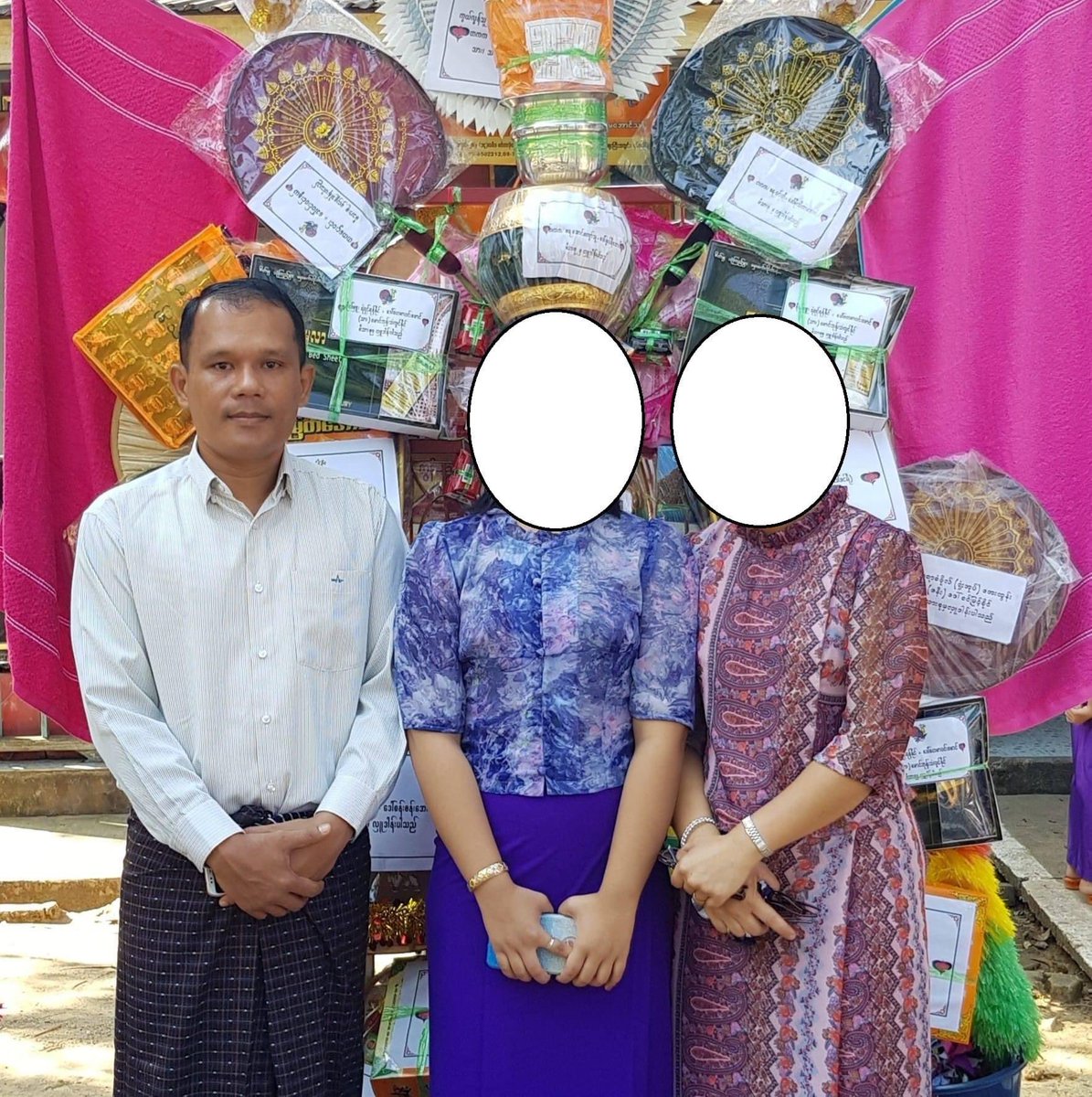 Khithitofficial's tweet photo. စစ်အာဏာရှင် ဆန့်ကျင်ရေး ပြည်သူကို သေဒဏ်၊ တစ်သက်တစ်ကျွန်းထောင် ဒဏ်နှင့် နှစ်ရှည်ထောင်ဒဏ် အမိန့်ချနေသော စစ်ဘက်တရား��ူကြီး ဒုဗိုလ် မှူးကြီး မျိုးမြင့်အောင်

By ရန်ကုန်ခေတ်သစ်

https://t.co/Lf6mZE0omf https://t.co/Ydeg5tRJaO