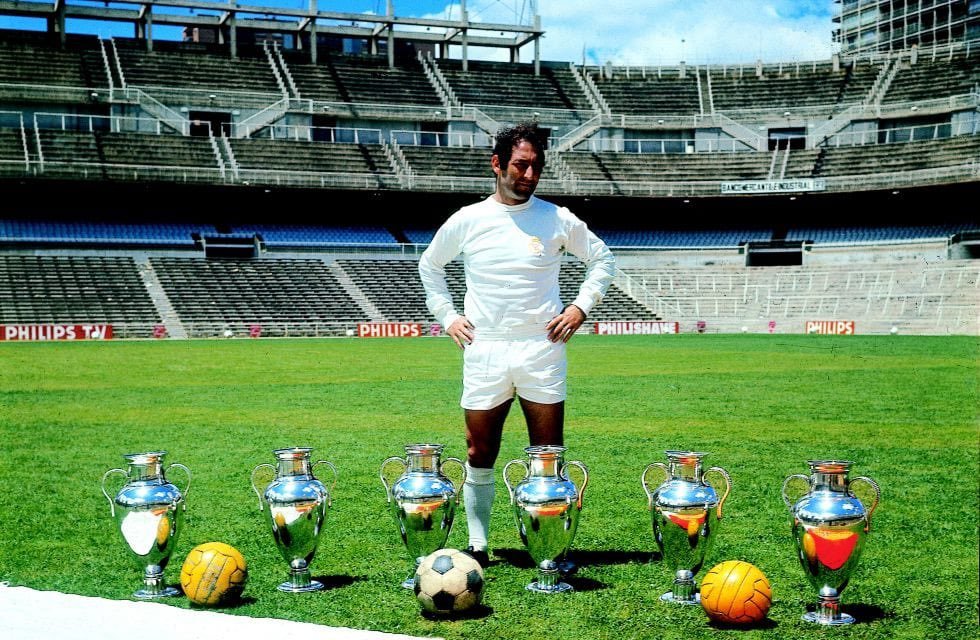 Ablexo2's tweet photo. RIP Legend🕊️  Francisco Gento🤍👑 https://t.co/sHunshtsOo