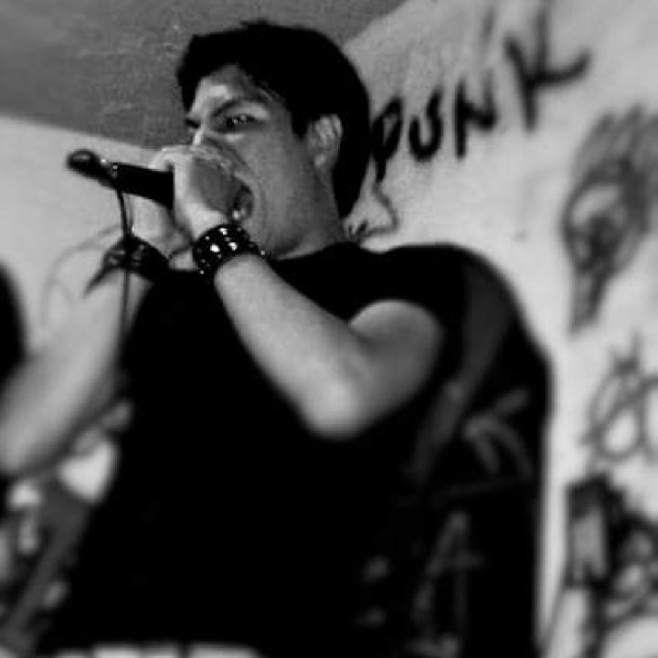 Necrotismo's tweet photo. ¡Ven y disfruta conmigo!  > Jelouuu (? en #BIGOLIVE. https://t.co/22QfEKXyjx https://t.co/ERL73FGmh4