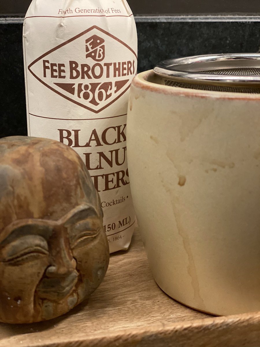 dcharrison's tweet photo. So #coffee drinking friends: Have you ever added black walnut bitters to your cuppa? I shake a couple drops in my strong #Postum. So tasty!
Buddha from @AtticusCafe, bitters from @CaputosMarket, #frankoma mug from @CatsCradleUT, and mangowood tray from #vliving on @Etsy. https://t.co/rQUpNiwNJO