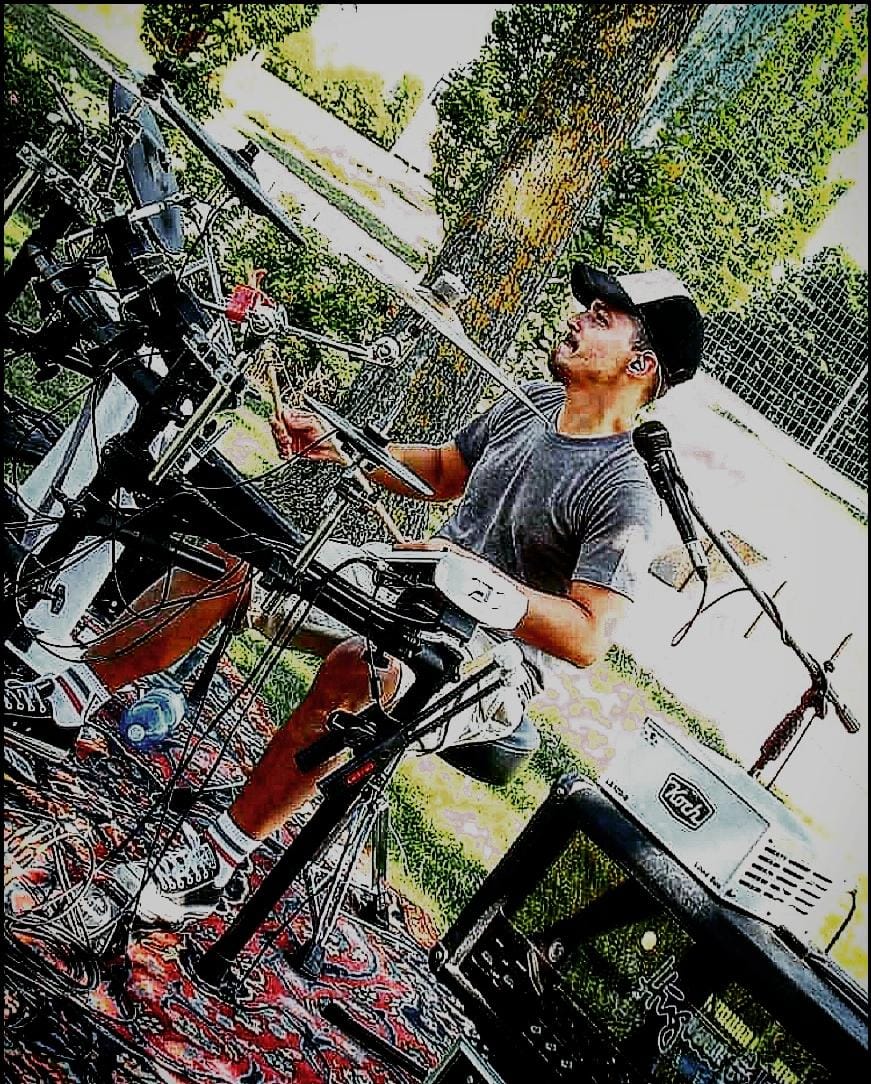 Maddalens's tweet photo. Da Roma a Berlino, da Calderara al Bargellino, della band è lui il motorino! Auguri al nostro batterista Intercessionis Garra! #happybirthday #christianmusic https://t.co/llmCxt9mpb