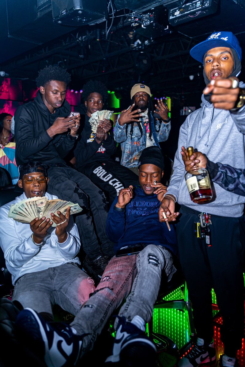 Ishcasso's tweet photo. 54Night💤 wit da 54BRO💤 https://t.co/AzjYgMwZKR