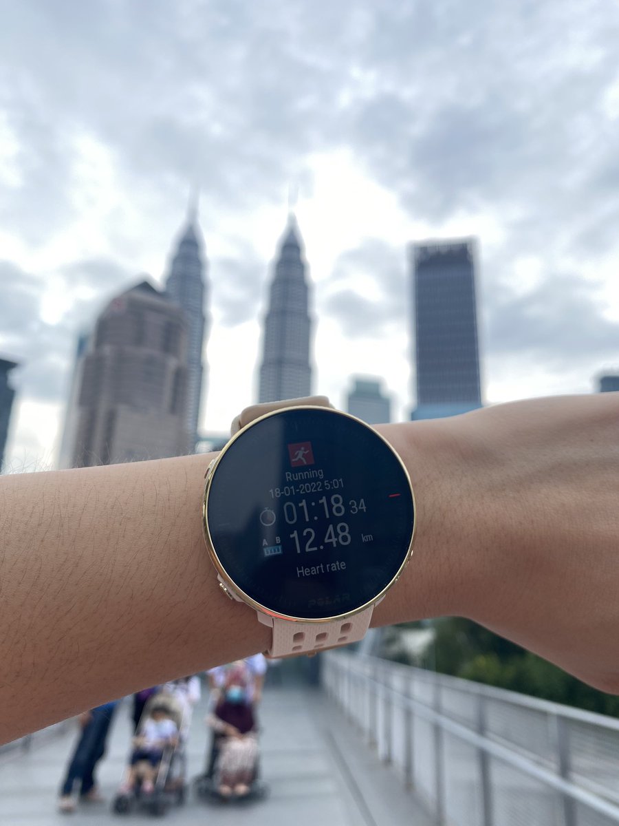 chxrmnjy_'s tweet photo. 18.01.2022 | Tuesday 445 AM sess with @KyserunKrew ๐บ
With only 2 hours of sleep & still managed to clock in 12km ๐๐ต
#togetherweattaingreatmiles #earlyriser #445am https://t.co/jZQbVBfSFm