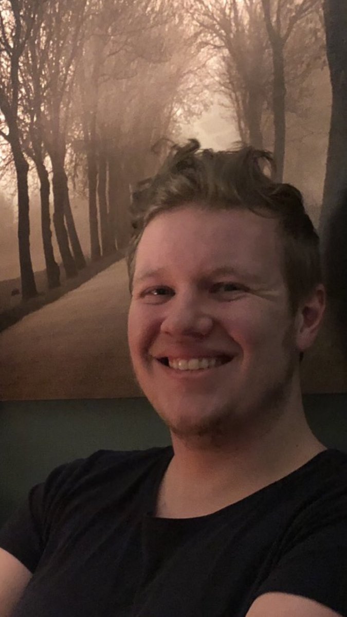 Ivana_6766's tweet photo. Mijn lieve kanjer 26 jaar geworden vandaag 🥳. Zoals hij zelf zei “ik ga naar de 30 mam”. Ik vind hem nog steeds schattig 🥰 #timefies https://t.co/zHb8rJSsIE