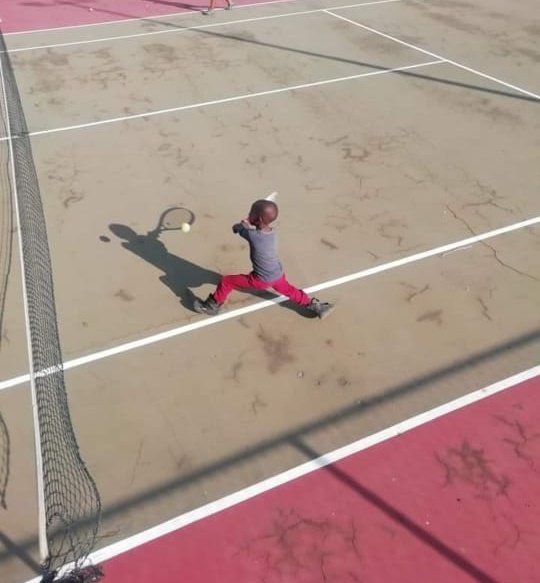 impiloSportsNPC's tweet photo. 📍 Mamelodi
Our children are the future. Our club gives children an opportunity to succeed in sport and in their education

In 2022 we are introducing an after school care programme to help our athletes balace 🎾 &amp; 📖

Pls RT👇🏾
We are looking for donations (F2) 🙏🏾

#sportislife https://t.co/LKyeaUUrqm