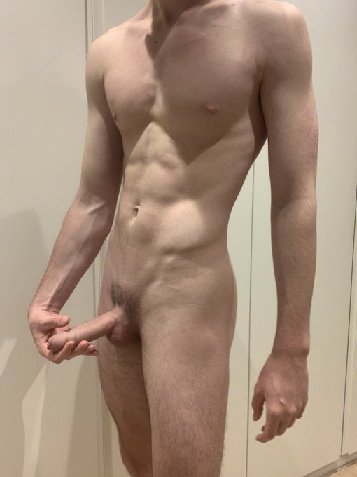 Your hand should replace mine!
.
OnlyFans - Free and VIP (50% OFF)
Link in bio
.
#twink #twunk #boys