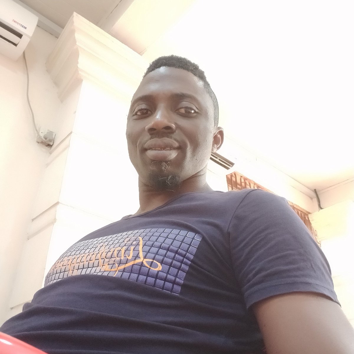 yisade's tweet photo. https://t.co/YfYQWOkWzx