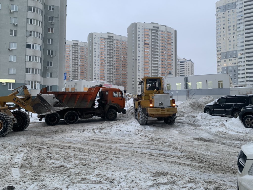 Чистка и вывоз снега ЖК Ботанический