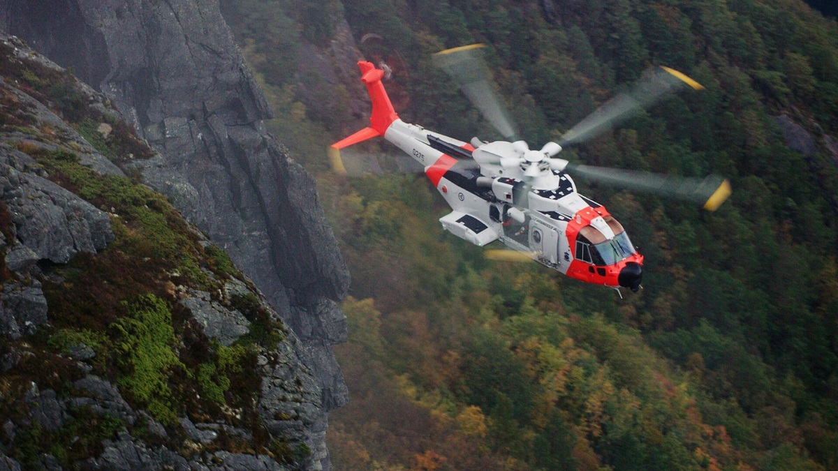 kongsbergasa's tweet photo. Last week, Kongsberg Aviation Maintenance Services signed agreements with Leonardo (@LDO_Helicopters) for maintenance services for the Norwegian fleet of #SARQueen/#AW101 Search &amp; Rescue #helicopters🛠 https://t.co/6JV9iRbNXP
📸:Torbjørn Kjosvold/Forsvaret #KongsbergDefence #MRO https://t.co/LStwJzmMc5