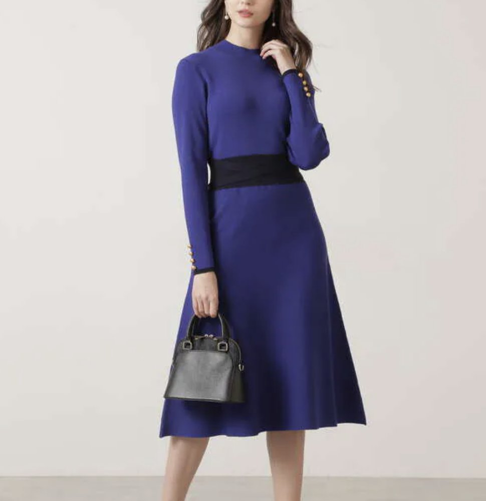 加藤綾子 さん衣装】 📺1/18 #LiveNewsイット/ 只今放送中『Live News