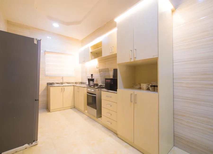 Howwz_'s tweet photo. Travelling to Abuja this week?

This 2 bedroom apartment is well equipped to make your stay both enjoyable and memorable. It comes with 24hours electricity, WiFi, cleaning services and security

Click the link to book today. https://t.co/zWqV6C9b0t

#Howwz #Feelathome #Abuja https://t.co/6lTTqKn153