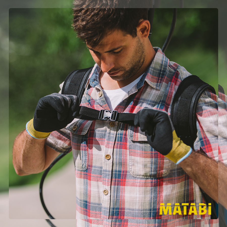 matabisprayers's tweet photo. ¡Fácil, cómodo y ligero!

Así es el pulverizador a batería Evolution 10 LT. En cuanto te la coloques en tus hombros notarás lo cómoda que se siente en la espalda.

✉️ Escríbenos para más información.

#Matabi #Pulverizadorelectrico #Agricultura #Huerta https://t.co/er7Vpf34eE