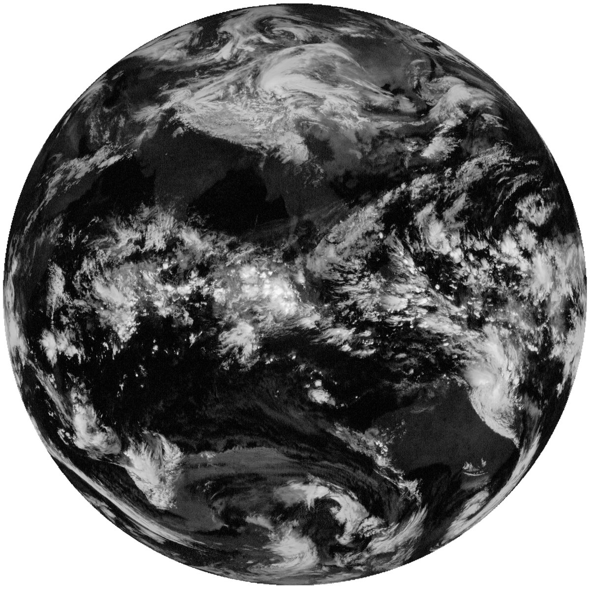 golan's tweet photo. It occurred to me to wonder what the earth looked like in various infrared bands and reader, I was not disappointed. Below: RGB, 0.75-0.90μm, 1.36-1.39μm, 5.8-6.7μm. Data from https://t.co/qj5QO4xM2B. #ExCap https://t.co/GELypQmEGr