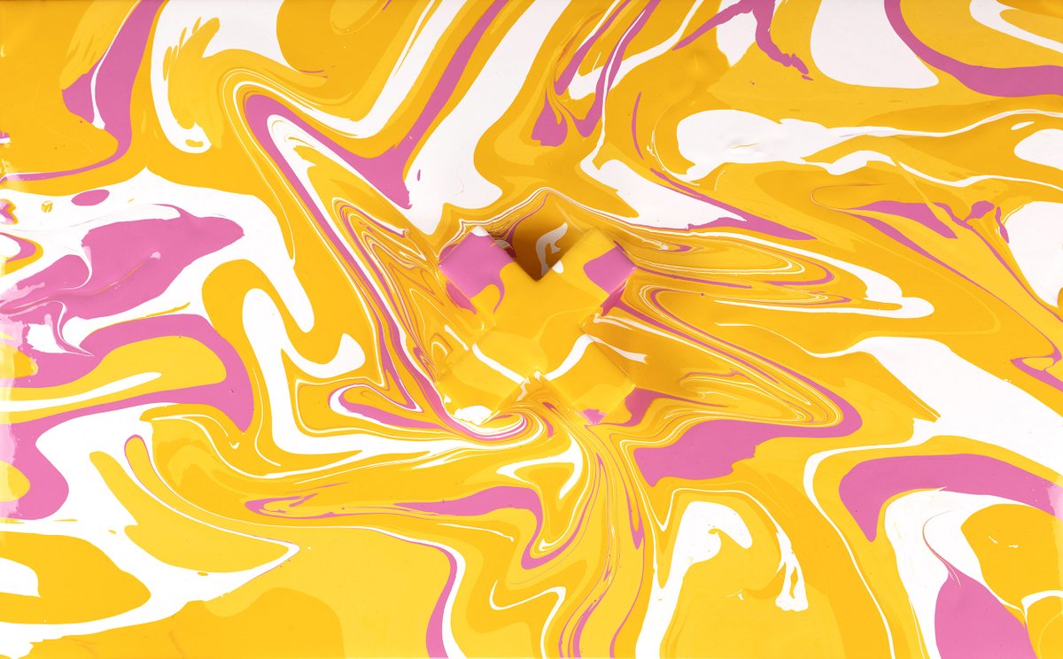_CraigBlack's tweet photo. New Project: Simmons x Schmid

In collab with @SimmonsSchmid &amp; @CarterWong_LDN Acrylic Fusion brand assets were created based on the 'x' symbol within the brand mark 'Simmons x Schmid'. 

Brand assets used across web, motion, print to art installations.

https://t.co/kF1McRy7GF https://t.co/Ya3DZIGmv4