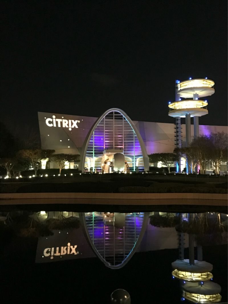 MOTIVATION: owning success in 2022 means seeking motivation also out of virtual events!
Yes, it is a virtual event again and not in Orlando like in my picture from 2020, but I am sure #CitrixFieldKickoff will give me the motivation to start in a successful year!
#motivation