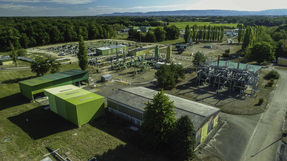 axelera_pole's tweet photo. [HyPSTER PROJECT 💧] #hypsterproject update! 2022 marks the entry into the construction phase of the demonstrator including the hydrogen #production platform on the surface and the conversion of a salt cavity into #hydrogen storage #hypster
👉 https://t.co/OybvzzoolL https://t.co/HmuDrH2AQ8