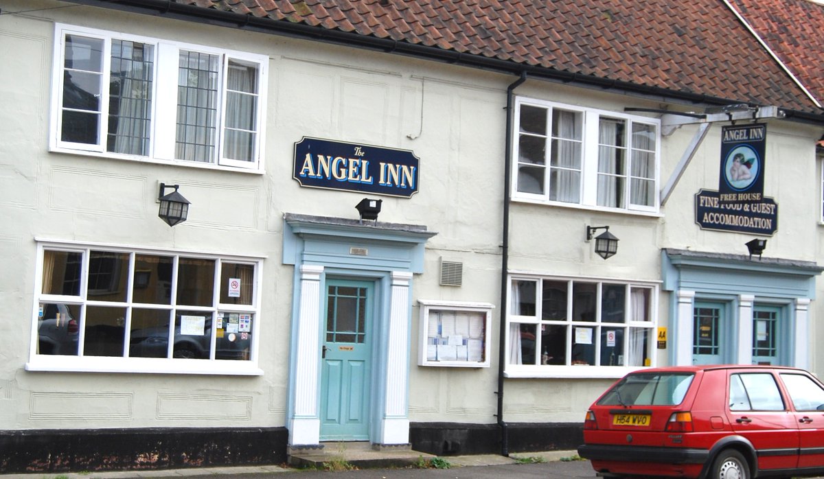 TheSuffolkMan's tweet photo. #Stutton #Tattingstone #Debenham #Framsden #Pubs #Suffolk #realale @Pubs https://t.co/M7PQGqBWeK