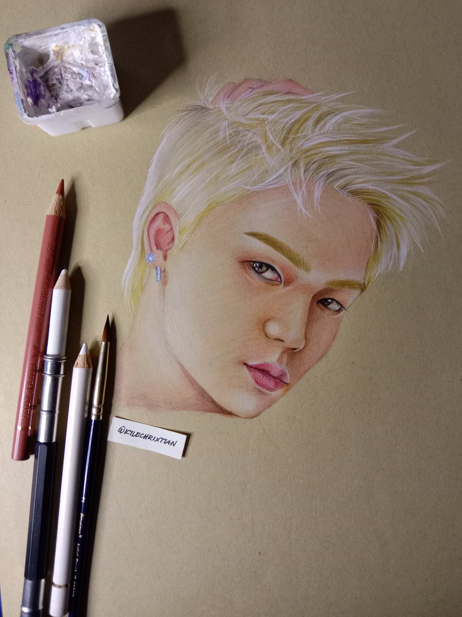 kyle_chrixtian's tweet photo. I am living for this Choi Hyunsuk look😭
#TREASURE #TREASUREfanart #CHOIHYUNSUK https://t.co/nMorzK4DRs