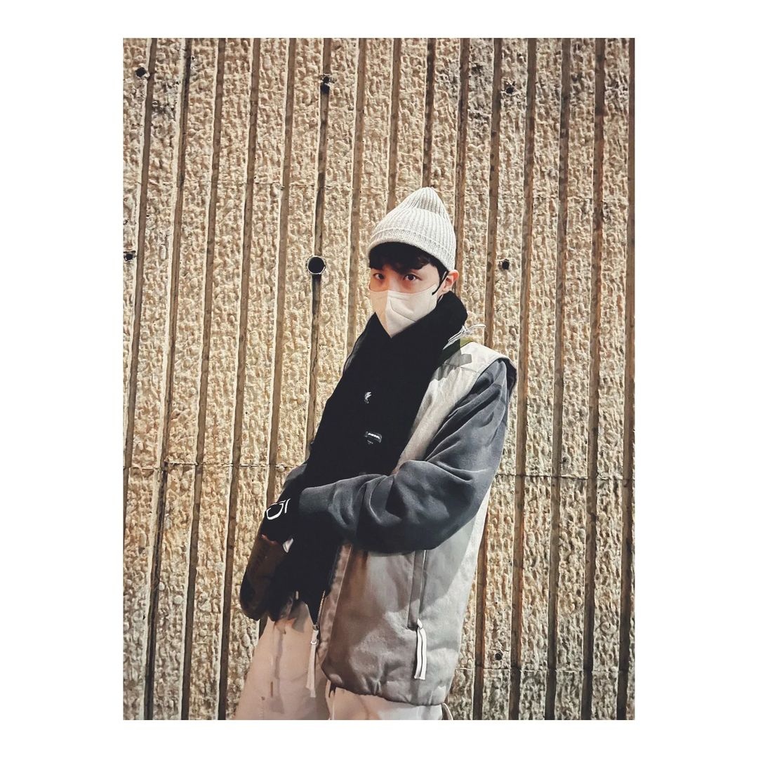 BTS_Yopal's tweet photo. [𝗜𝗡𝗦𝗧𝗔𝗚𝗥𝗔𝗠]📌
¡Hoseok actualizó!.
🥶#Outfitt

@BTS_twt https://t.co/rpgPGuG1jW