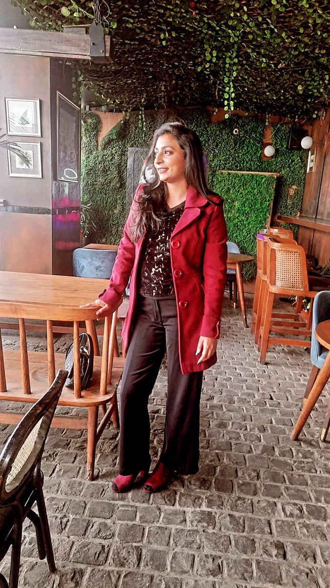 Preeti_Kashyp's tweet photo. My entry to #FullFrameTwitter 🤪 https://t.co/fF0w6wtG5t