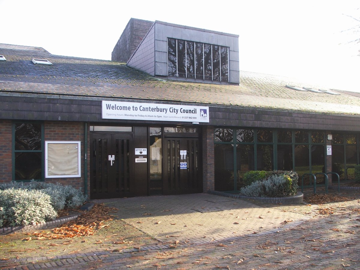 Proposals to move our main offices into vacant space within Whitefriars shopping centre will be discussed at a meeting of the Policy Committee next week. Read the full press release and report at news.canterbury.gov.uk/news/article/2…