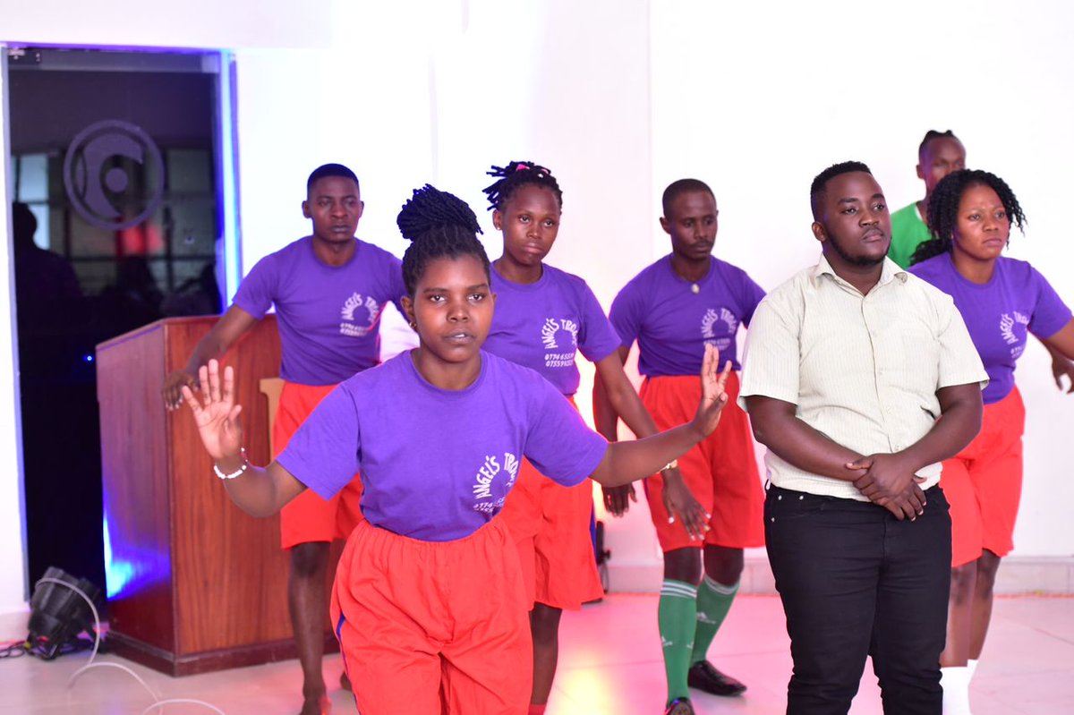 UwezoUganda's tweet photo. Musical play interlude moments
#arekidslearning 
@bamulanzeki 
@MNakabug https://t.co/MGthD0lCam