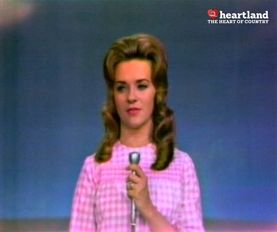 The legends shine on #CountryStandardTime, M-F at 6pm E|P! Today's show features <a href="/RealConnieSmith/">Connie Smith</a>, Ray Charles, @MandrellBarbara, Ray Price &amp; more! Tune in via your local Heartland 📺 station. #WatchHeartland #TheHeartofCountry #countrymusic #classiccountry #legends #overtheairTV