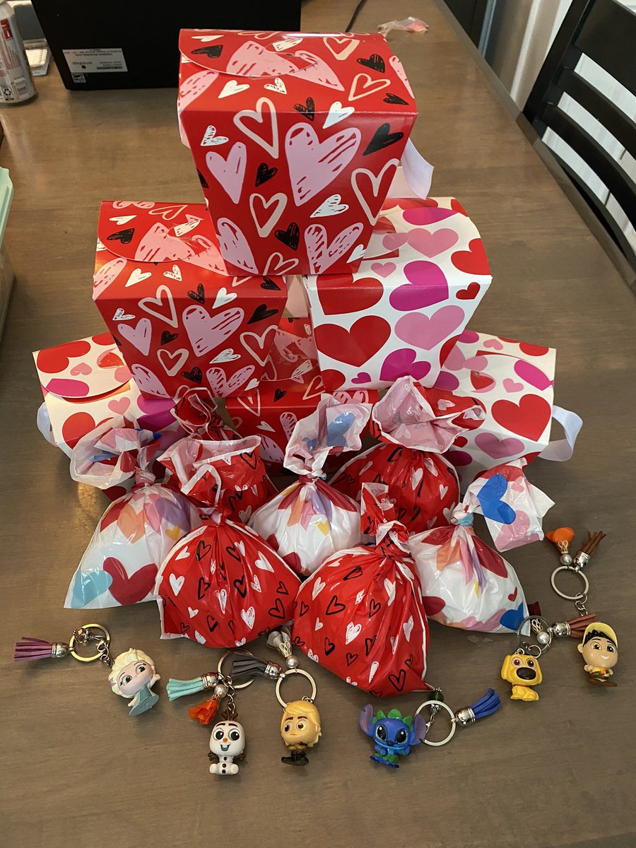 _LLTQ_'s tweet photo. Mystery Bag (2pk) $10 &amp; Mystery Box (5pk) $20 -plus shipping- https://t.co/ls8y19D7iy