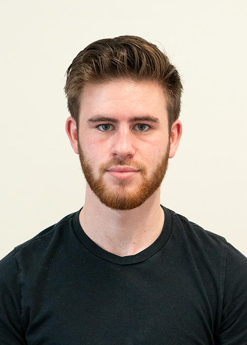 pafdc_cff's tweet photo. Well-deserved kudos to our former co-op (Fall/Winter 2020-2021 cycle), Eli Eisenman, one of three Drexel Design &amp; Merchandising majors awarded scholarships from the prestigious Fashion Scholarship Fund and notably, a finalist for the top honor!

More here: https://t.co/3oJKr0PrBm https://t.co/JsufTYpWqp