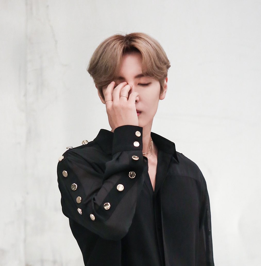 sf511809's tweet photo. 찹탕반지 https://t.co/r2hfrdlBZ3