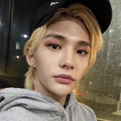niconicoIa's tweet photo. #NewNicoPic + 2 MY SCALP IS ON FIIIRE https://t.co/CPR5Feoa48