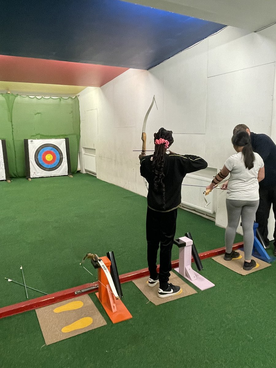 Day 1 at <a href="/RealRobinwood/">Robinwood Activity Centre</a>!! #beanadventurer #theharmonypledge #harmonypledge #archery
