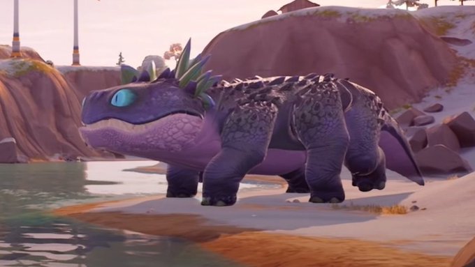 ElDonCaozin's tweet photo. El dinosaurio se llama Klombo y su consumible Bayas Klombo.

#Fortnite https://t.co/RUX7UDpop5