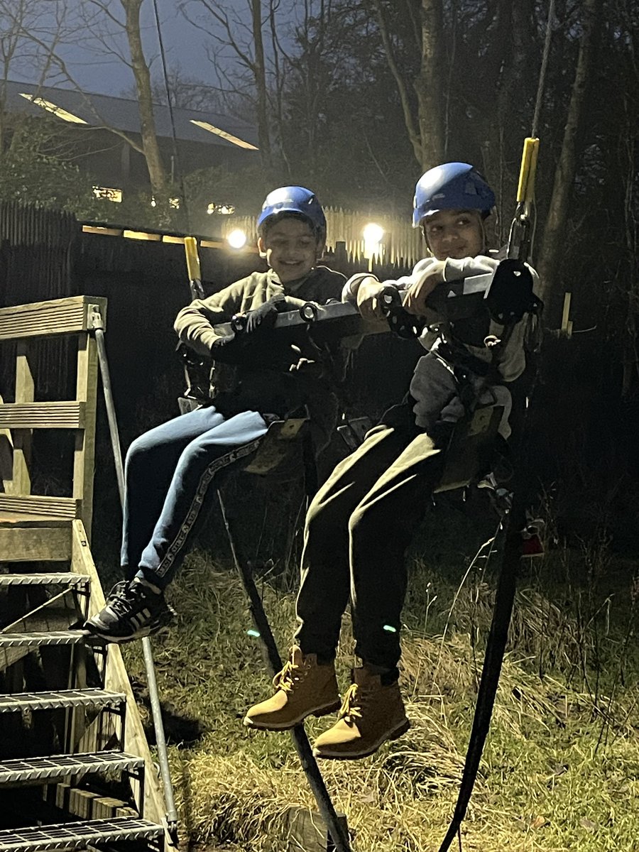 Miss Astley tweet media