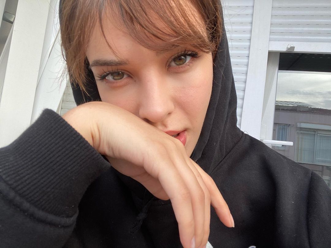 ReHaM95G's tweet photo. Devo'm ♥️🤏🏻

#DevrimÖzkan https://t.co/mWWvZ68JYe