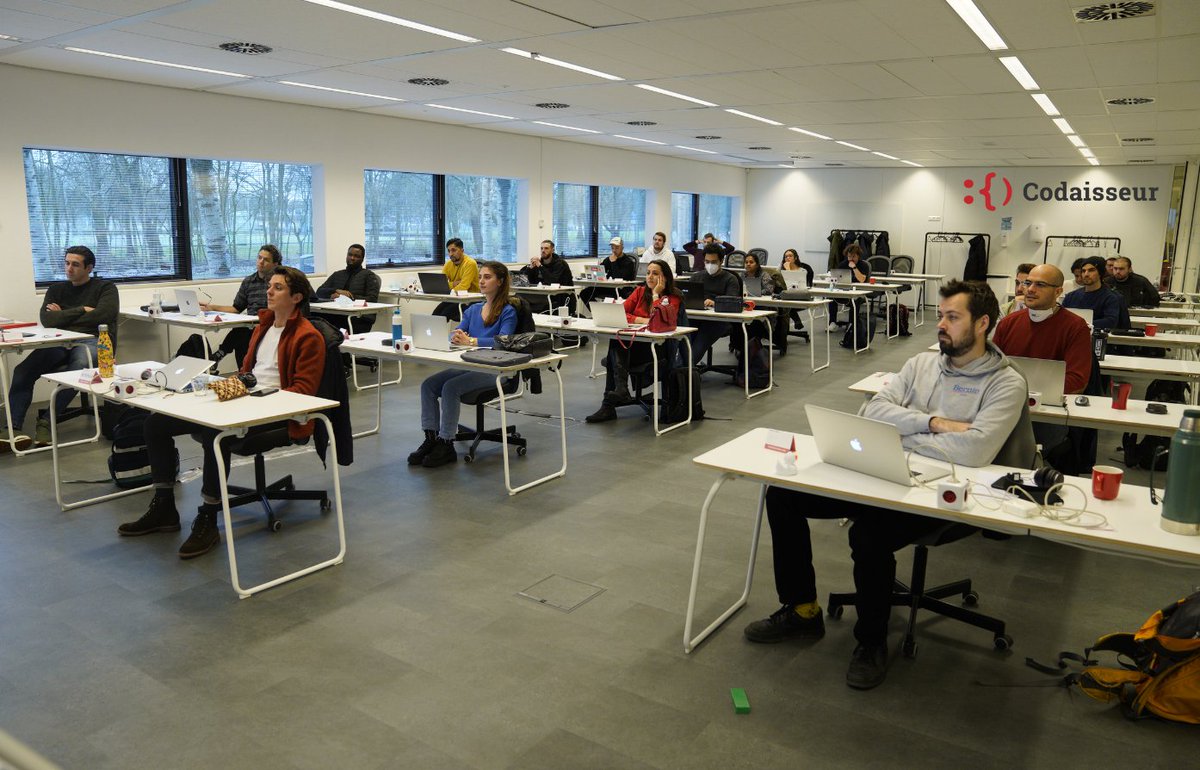 Our first Web Development class of the year has started this week! 🎉 
These students are very soon-to-be developers. 🚀

📍 Want to try out coding? Join our free workshop: eventbrite.co.uk/e/taste-of-cod…

#careerdevelopment #growthmindset #LearnToCode