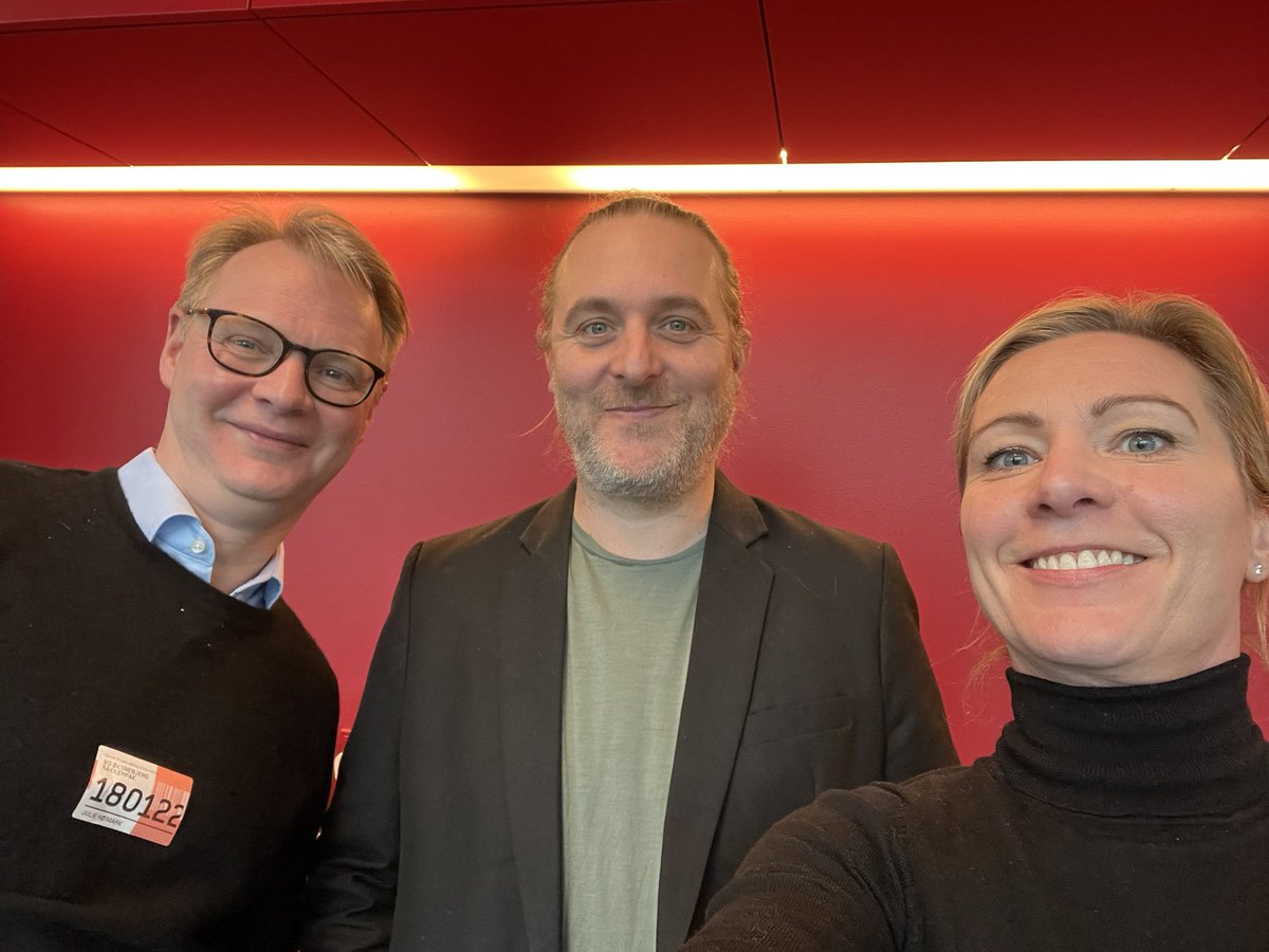 IngridReumert's tweet photo. I forrygende selskab her til morgen hos @triermogensen @P1radio Guld og Grønne skove sammen med @bo_oeksnebjerg fra @WWFdk om vores partnerskab om at opfange @velux historiske CO2 udslip. Lyt med! https://t.co/Ehb7xX2sE3 #bæredygtighed #klima https://t.co/54hF2OR6rP