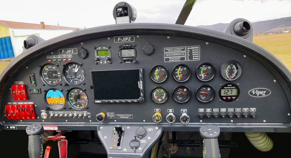 ViperSD4's tweet photo. Brand new Viper SD4 UL version; F-JIPZ imatriculation for a client from France 🇫🇷 https://t.co/eAj4vEVutu