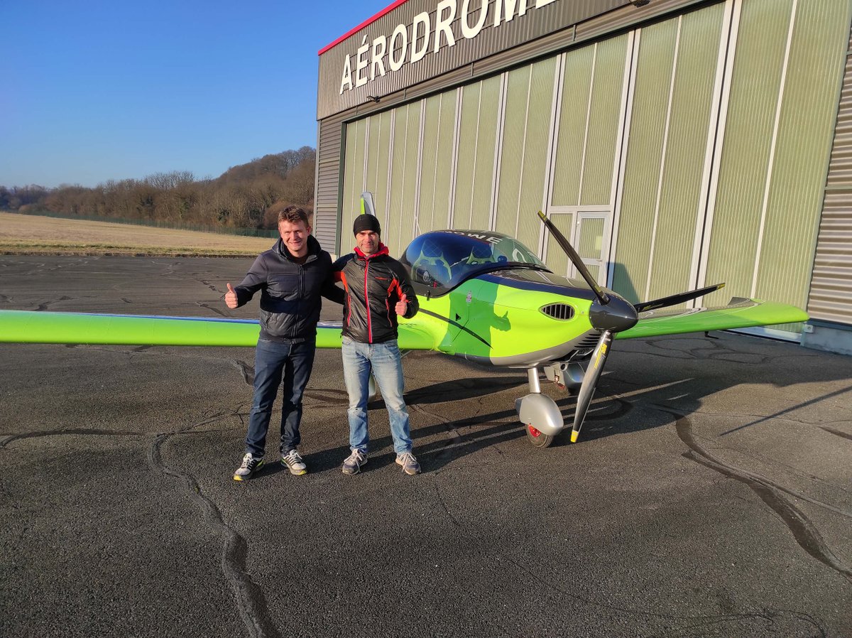 ViperSD4's tweet photo. Aircraft transport of the aircraft Viper SD4 F-JIPZ to the customer, from Ražňany airfield LZRY 🇸🇰 to Montbeliard airport LFSM 🇫🇷 https://t.co/YAHwlMDDnl