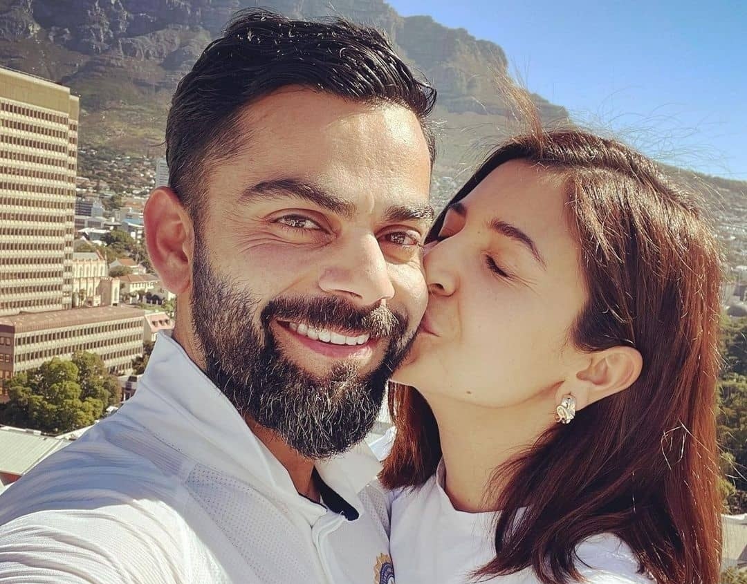 VirushkaFever's tweet photo. Through thick and thin 🤍

#Virushka ♾️ https://t.co/CkPANfZUrM