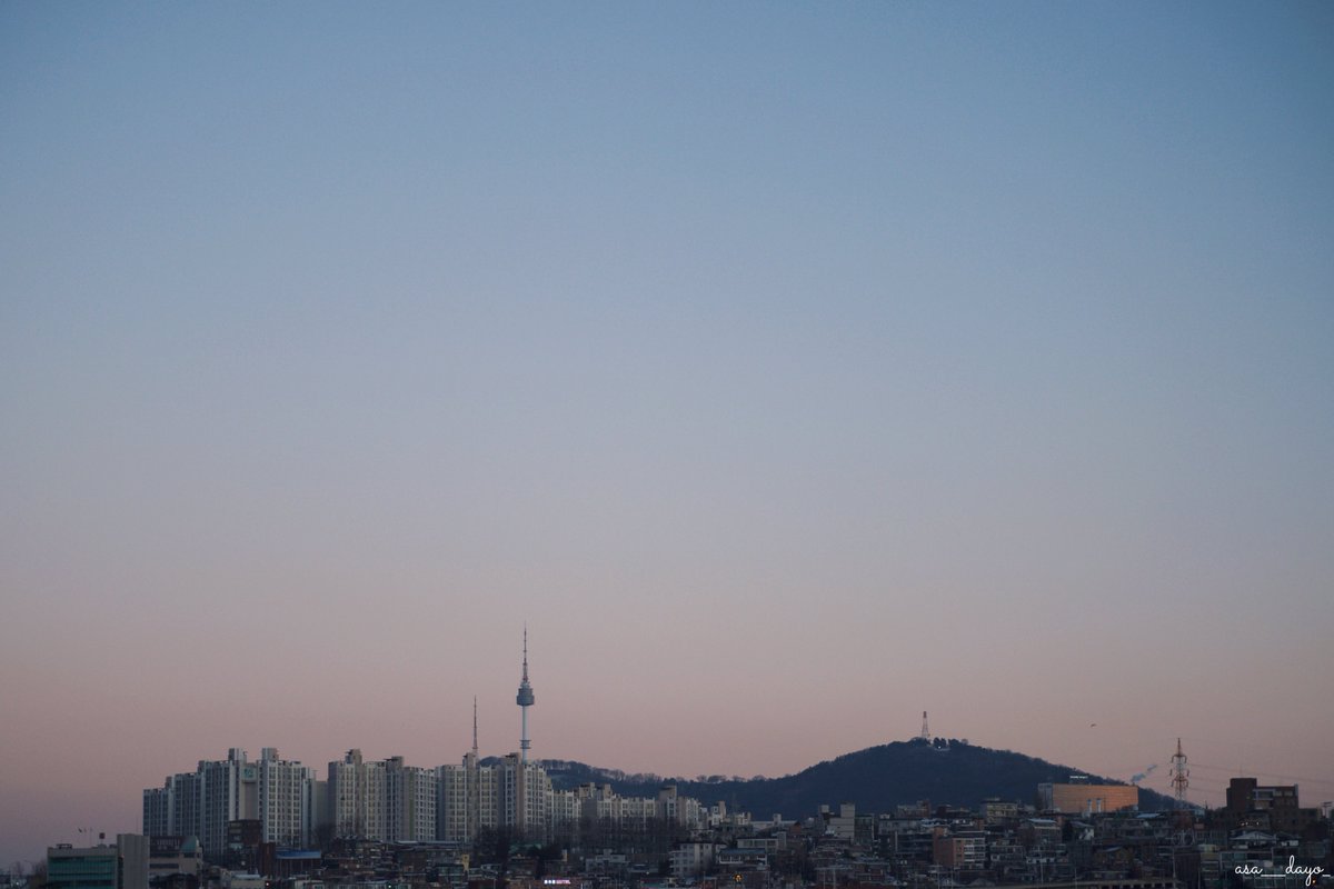 asa___dayo_'s tweet photo. 月入りの時間 https://t.co/XtXa8QEK8o