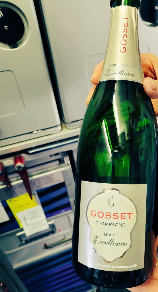 ChampagneFlyer tweet media