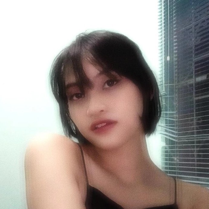 gbyeeeee_'s tweet photo. Hi 👻 https://t.co/SuqRii7ofB