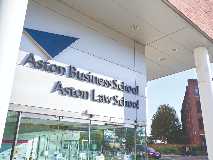 ⚖️| <a href="/AstonUniversity/">Aston University</a> partners with <a href="/Shoosmiths/">Shoosmiths</a> to open up opportunities to study a law degree

🚀 𝗣𝗮𝘁𝗵𝘄𝗮𝘆𝘀 𝘁𝗼 𝗟𝗮𝘄 will launch in September 2022

✅ Up to 30 Year 12 students per 18-month cohort will complete the initiative

👉bit.ly/3KlxnJ2

#TeamAston
