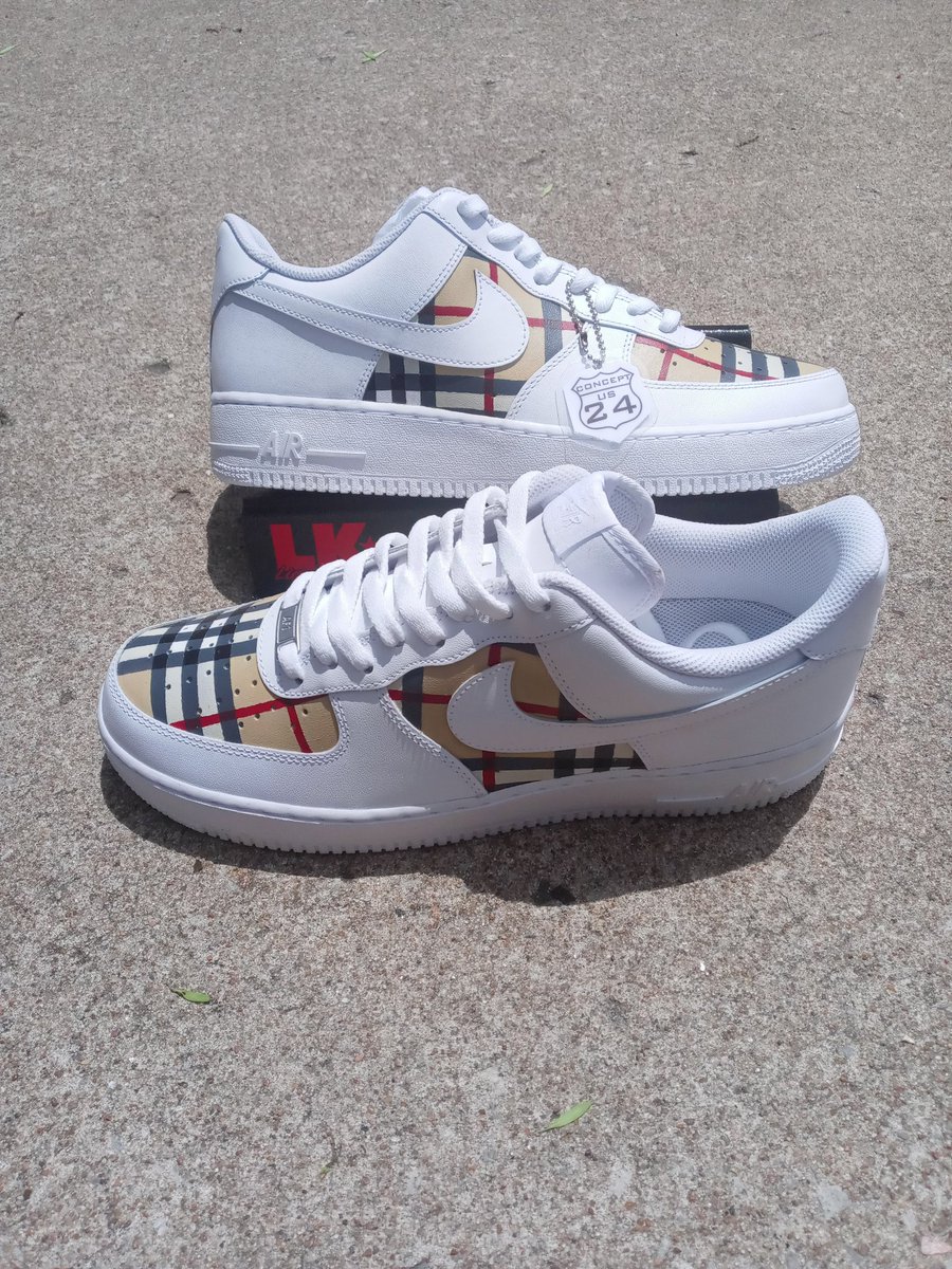 concepttwofour's tweet photo. Burberry Air Force 1's
#burberry #Nike #nikeairforce1 #concept24 https://t.co/rPpoA2uTDX